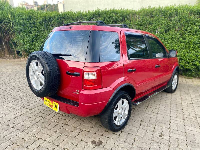 FORD - ECOSPORT - 2006/2007 - Vermelha - R$ 28.900,00