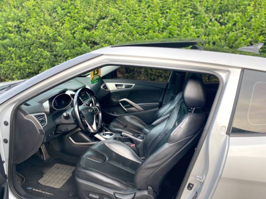 HYUNDAI - VELOSTER - 2012/2013 - Prata - R$ 62.990,00