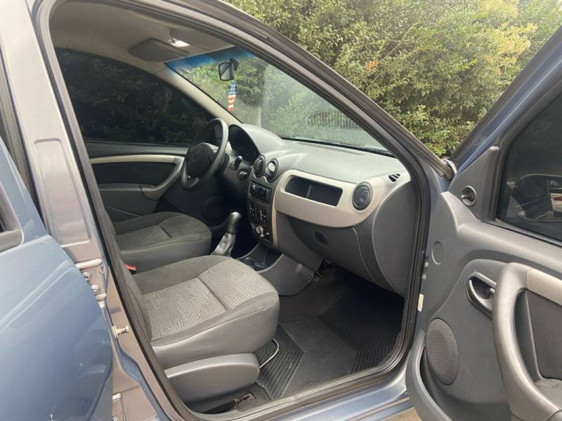 RENAULT - SANDERO - 2009/2009 - Cinza - R$ 27.900,00