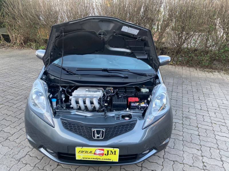 HONDA - FIT - 2011/2012 - Cinza - R$ 51.900,00
