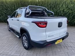 FIAT - TORO - 2016/2017 - Branca - R$ 84.850,00