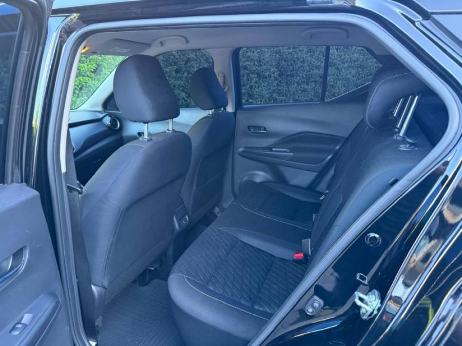 NISSAN - KICKS - 2022/2023 - Preta - R$ 103.900,00