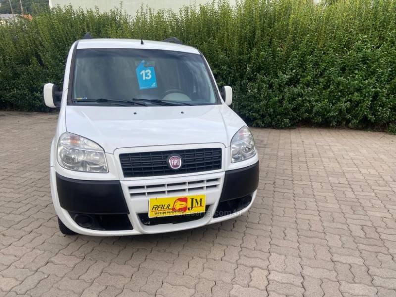 FIAT - DOBLÓ - 2013/2013 - Branca - R$ 46.900,00