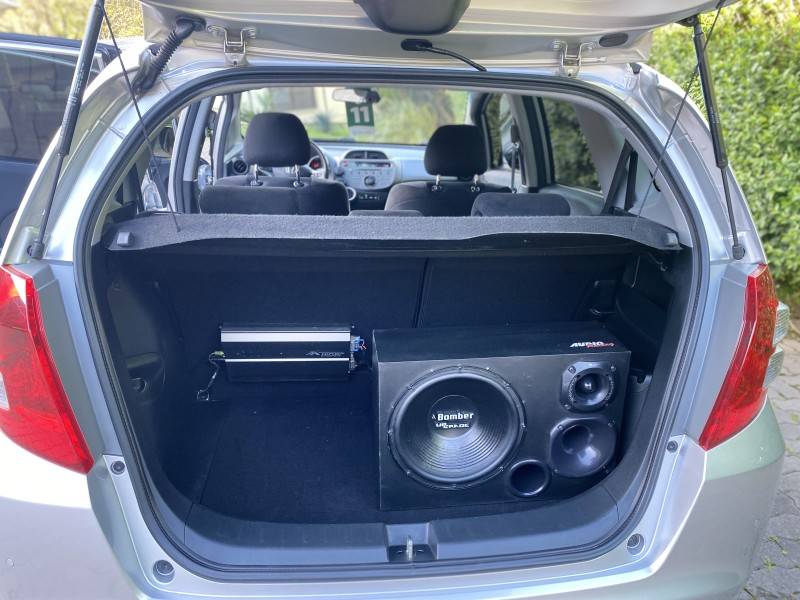 HONDA - FIT - 2010/2011 - Prata - R$ 50.900,00