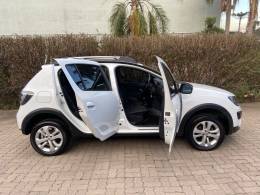 RENAULT - SANDERO - 2018/2018 - Branca - R$ 54.900,00