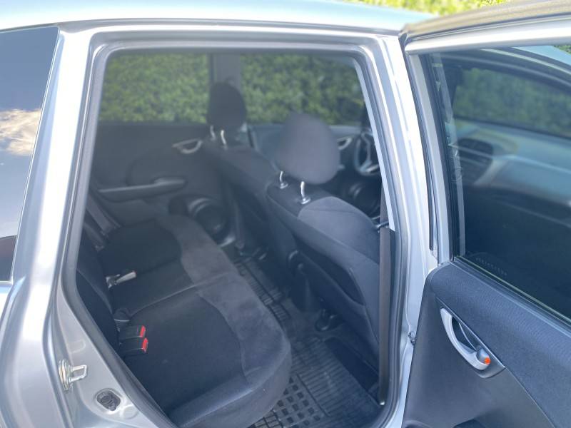 HONDA - FIT - 2010/2011 - Prata - R$ 50.900,00