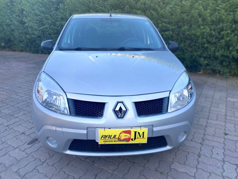 RENAULT - SANDERO - 2009/2010 - Prata - R$ 27.900,00