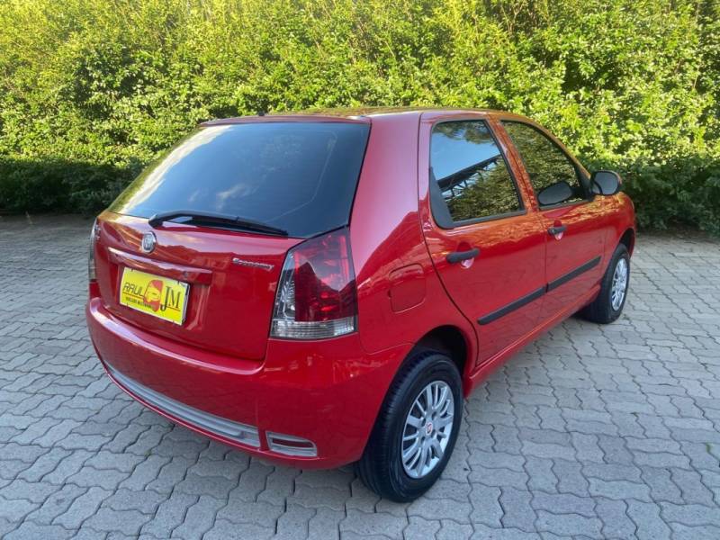 FIAT - PALIO - 2011/2012 - Vermelha - R$ 27.900,00