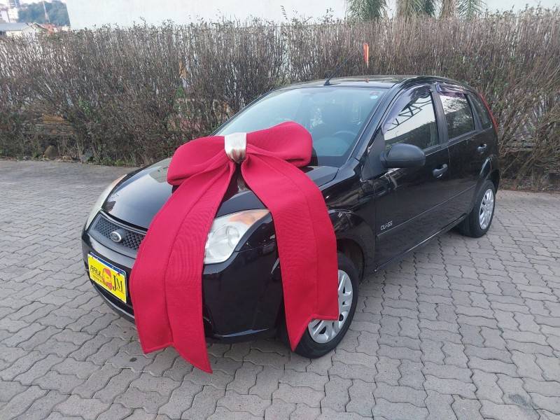 FORD - FIESTA - 2008/2009 - Preta - R$ 25.800,00