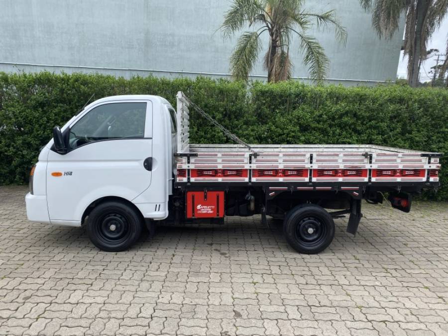 HYUNDAI - HR - 2017/2018 - Branca - R$ 118.900,00