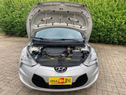 HYUNDAI - VELOSTER - 2012/2013 - Prata - R$ 62.990,00