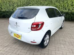 RENAULT - SANDERO - 2015/2015 - Branca - R$ 42.900,00