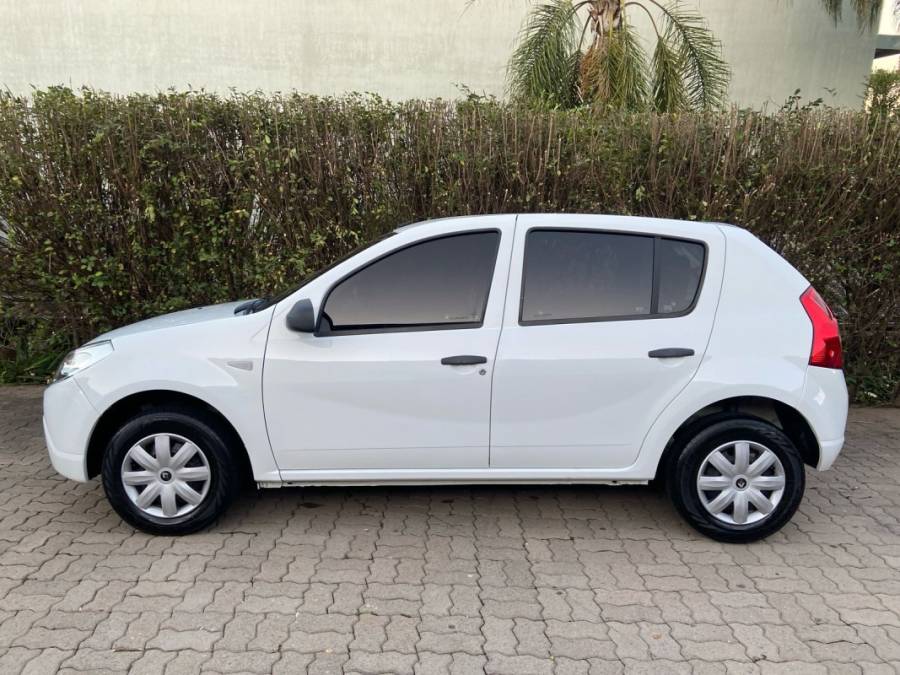RENAULT - SANDERO - 2011/2011 - Branca - R$ 27.900,00
