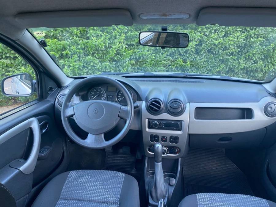 RENAULT - SANDERO - 2009/2010 - Prata - R$ 27.900,00